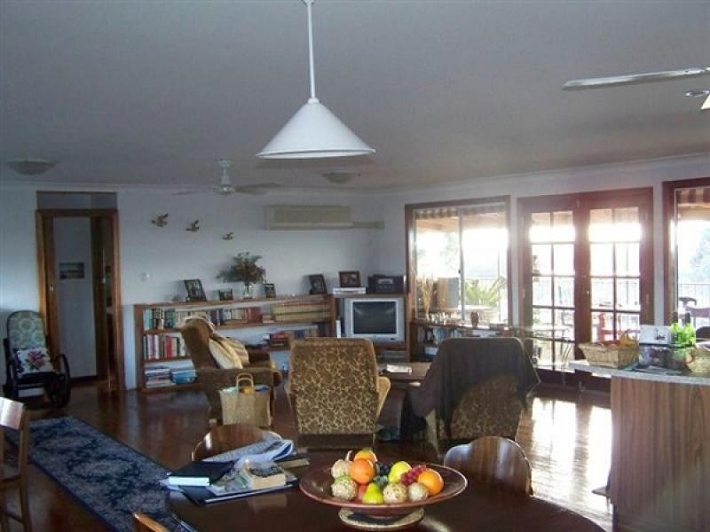 26 Meade Street, Blanchetown SA 5357