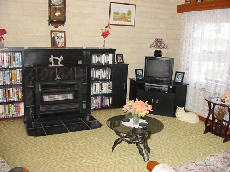 17 Railway Terrace, Paringa SA 5340
