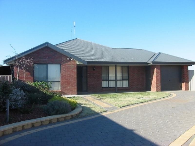 4 Walter Court, Paringa SA 5340