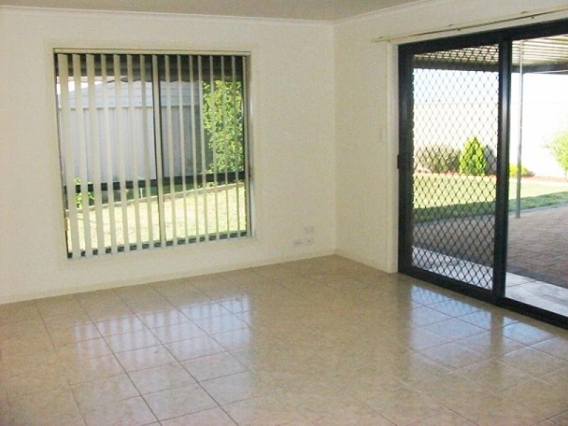 4 Walter Court, Paringa SA 5340