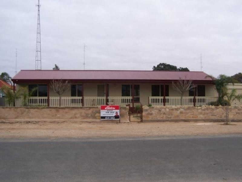 19 Sixth Street, Morgan SA 5320
