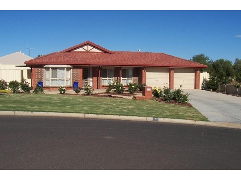 5 Huckstepp Court, Berri SA 5343