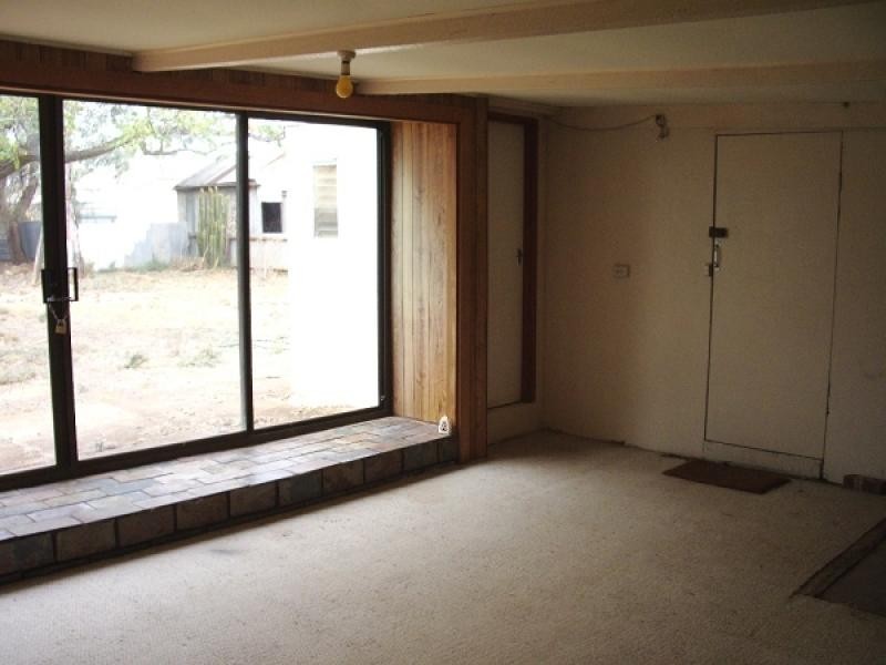 19 Eringa Avenue, Loxton SA 5333