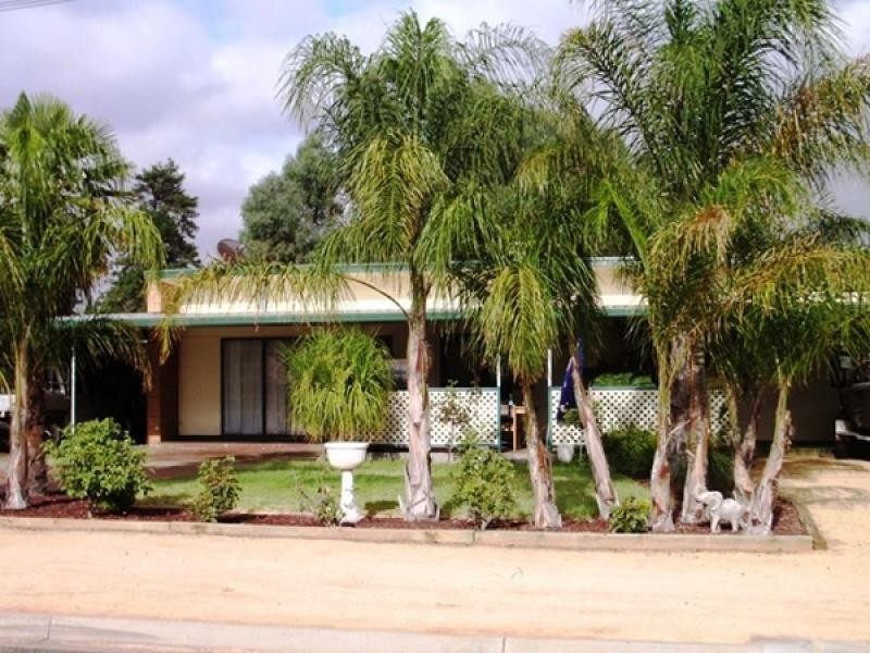 10 Colin Street, Loxton SA 5333