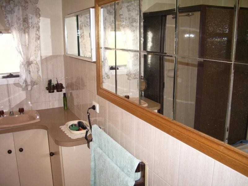 8 Westbrook Avenue, Loxton SA 5333