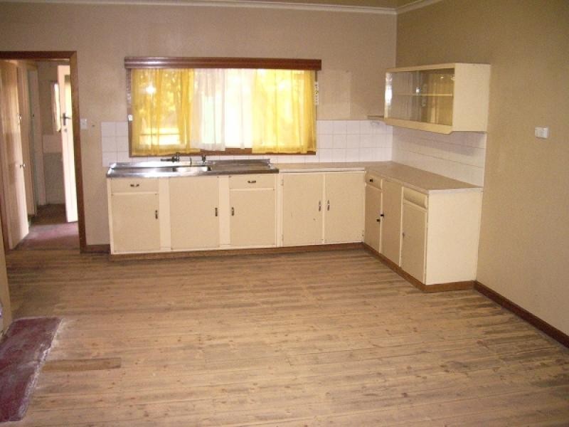 15 Third Street, Loxton SA 5333