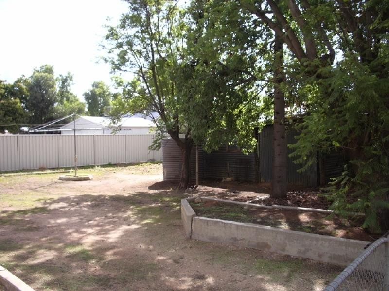 15 Third Street, Loxton SA 5333