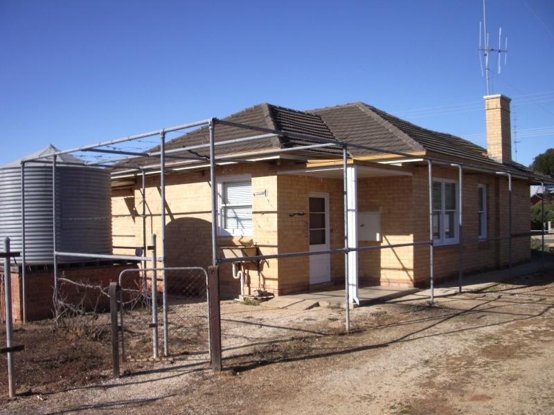 16 Rudolph Street, Loxton SA 5333