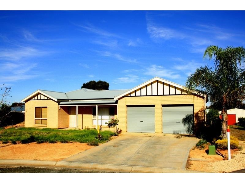 11 Stasinowsky Court, Loxton SA 5333