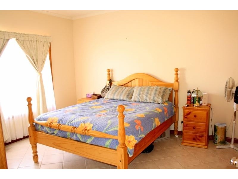 11 Stasinowsky Court, Loxton SA 5333