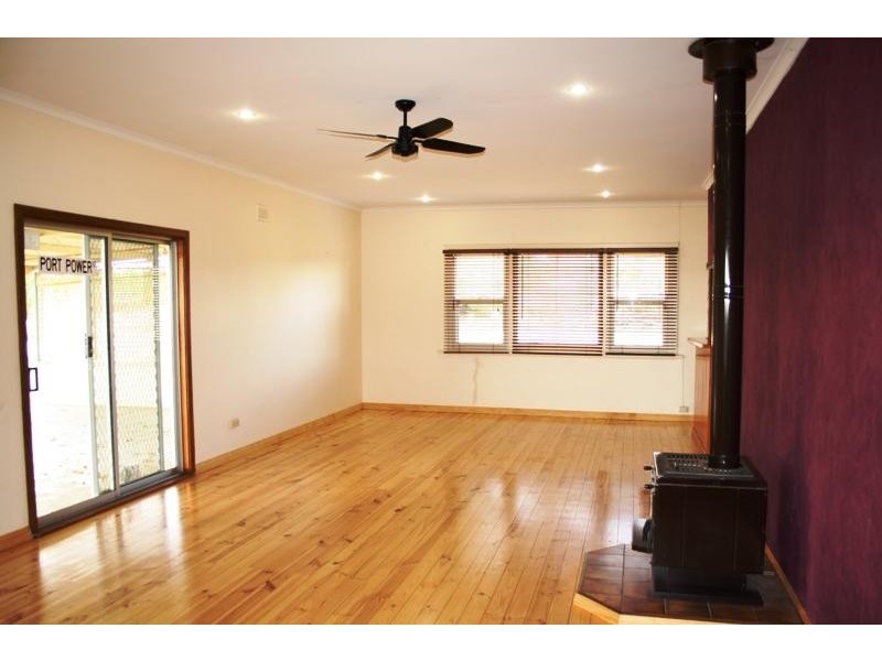 101 Gordon Road, Loxton North SA 5333