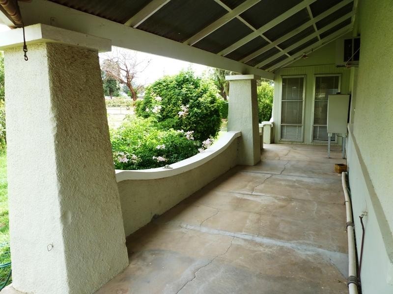 18 Tobruk Terrace, Loxton SA 5333