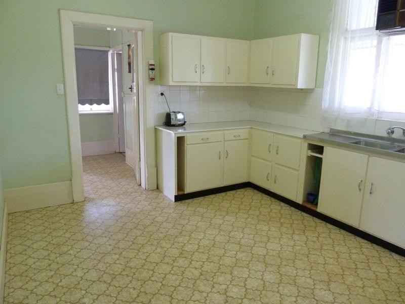 18 Tobruk Terrace, Loxton SA 5333