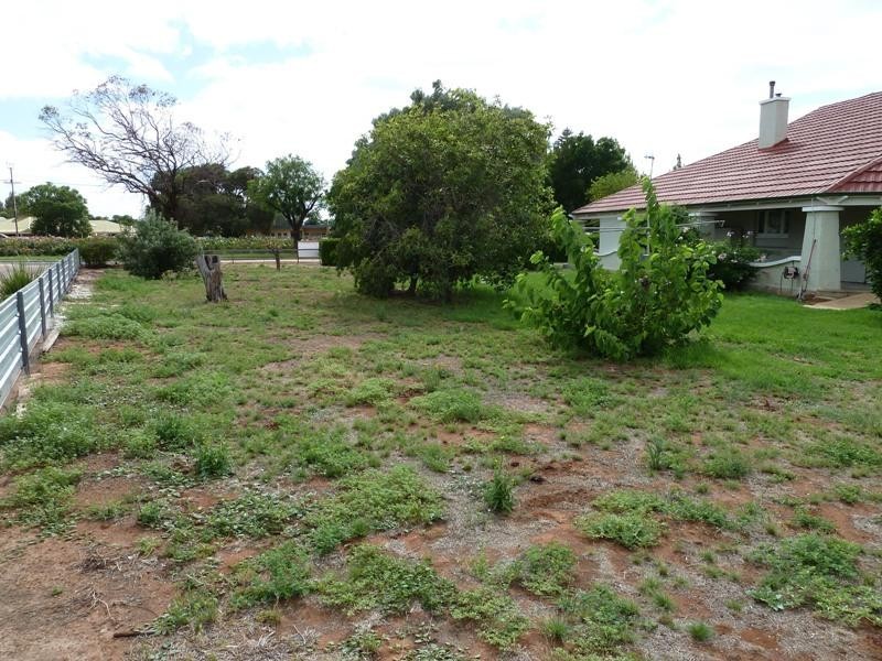 18 Tobruk Terrace, Loxton SA 5333