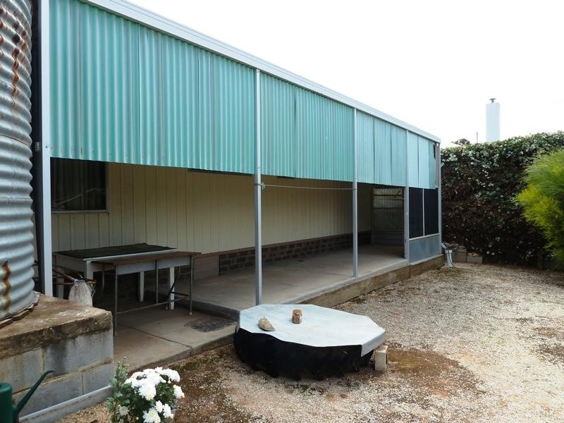 27 Second Street, Loxton SA 5333