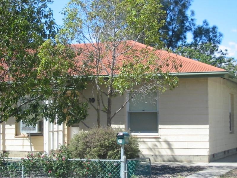 10 RUSTON STREET, Renmark SA 5341