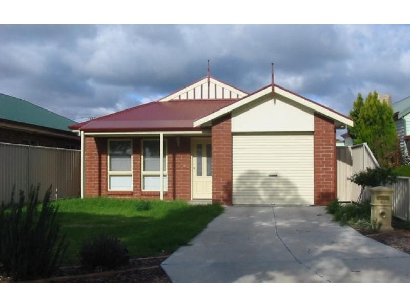 43 COWRA STREET, Renmark SA 5341
