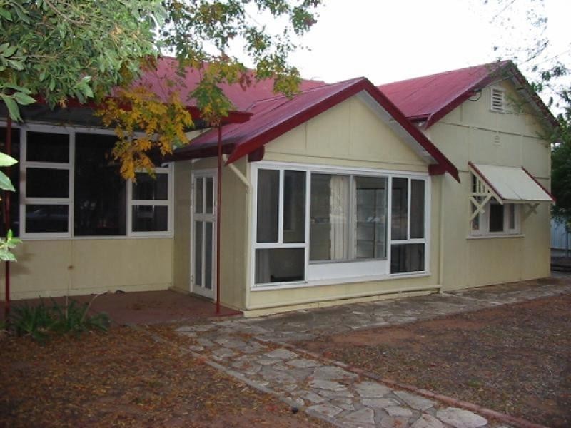 202 SIXTEENTH STREET, Renmark SA 5341