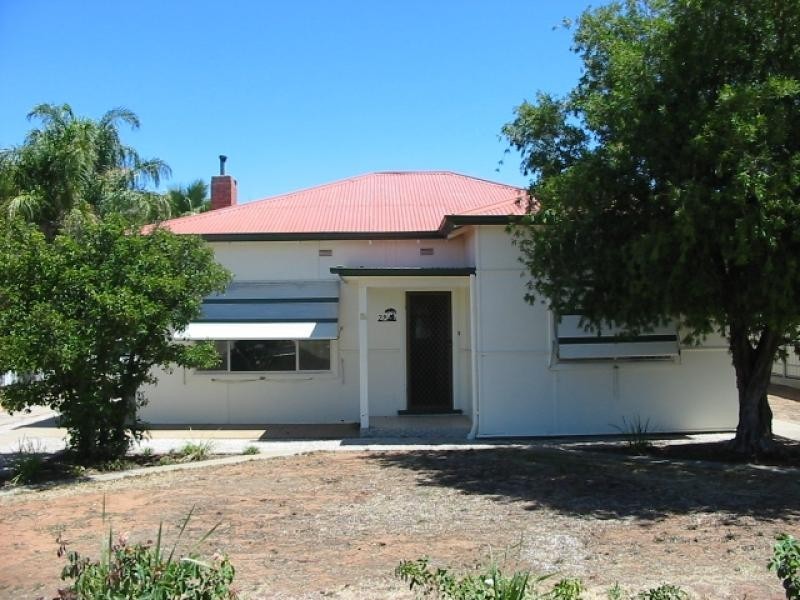 29 SIXTEENTH STREET, Renmark SA 5341