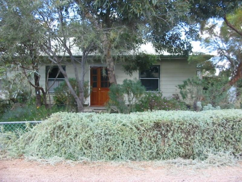 6 Ruston Street, Renmark SA 5341