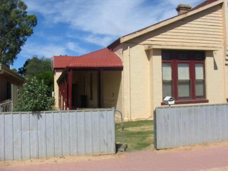 57 Eleventh Street, Renmark SA 5341