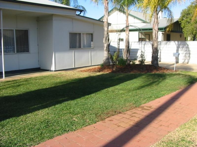 14 Sixteenth Street, Renmark SA 5341