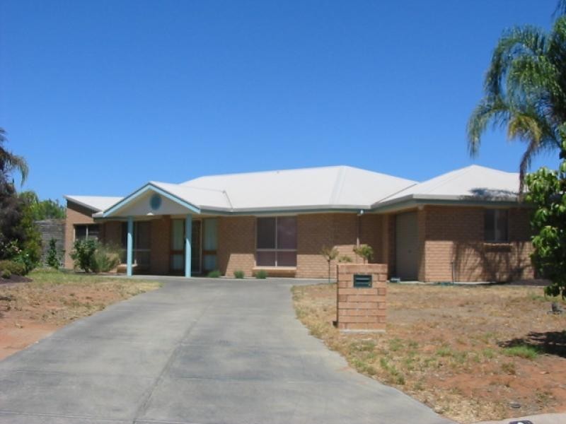 2 Anabranch Place, Renmark SA 5341