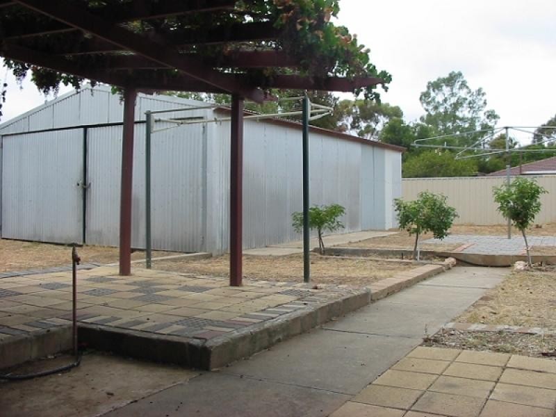 23 Banksia Street, Renmark SA 5341