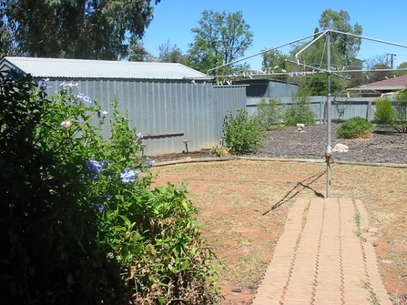 5 Myall Street, Renmark SA 5341