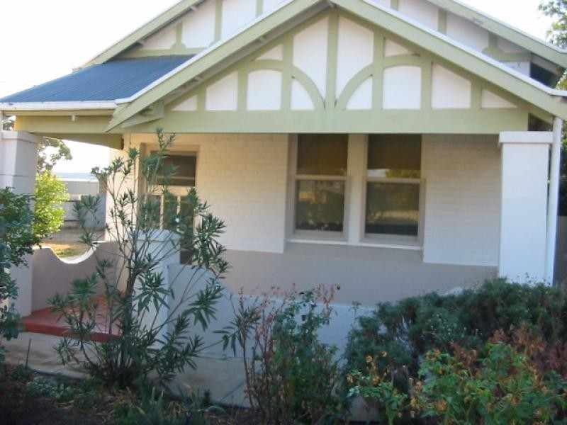 54 Pyap Street, Renmark SA 5341