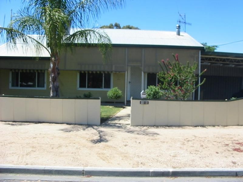 37 Tolarno Street, Renmark SA 5341