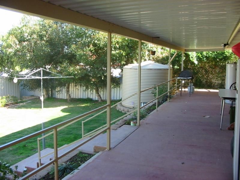 8 Stoeckel Terrace, Paringa SA 5340