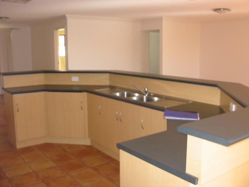 6 Halliday Court, Berri SA 5343