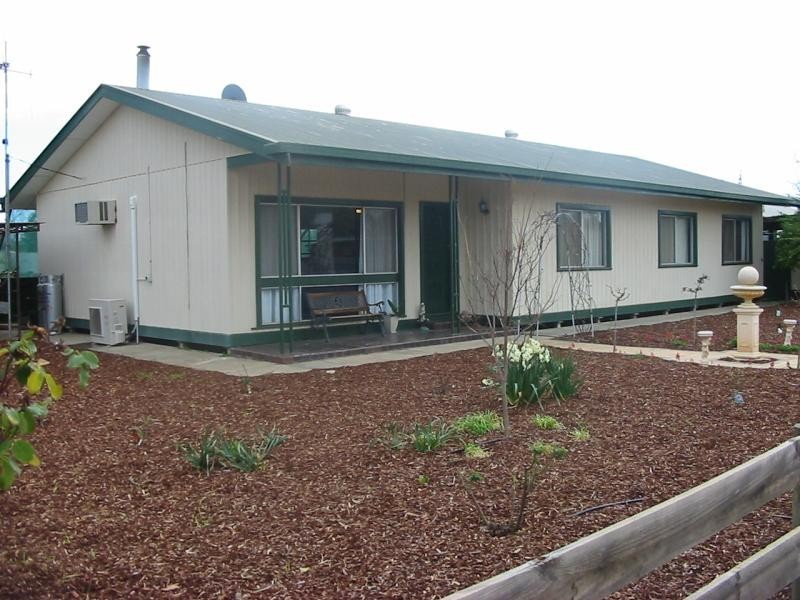 120 Pyap Street, Renmark SA 5341