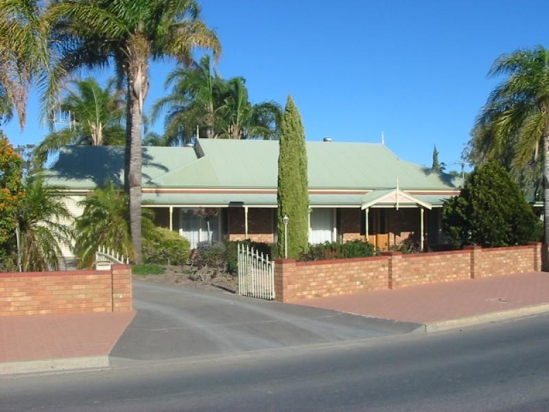 37 Cowra Street, Renmark SA 5341