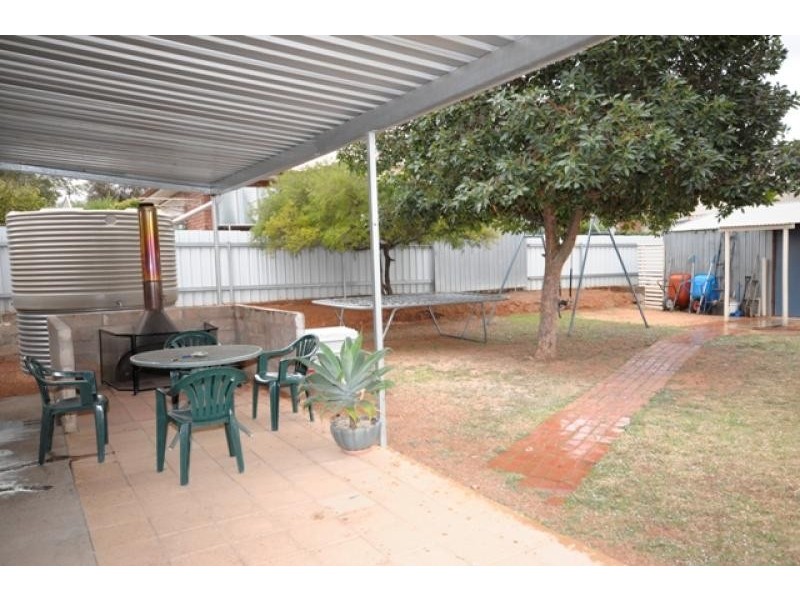 6 Frahn Street, Paringa SA 5340