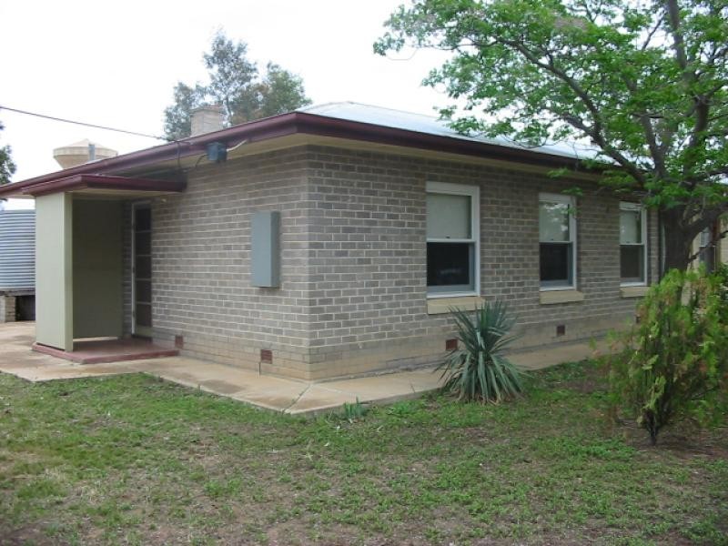 68 Pyap Street, Renmark SA 5341