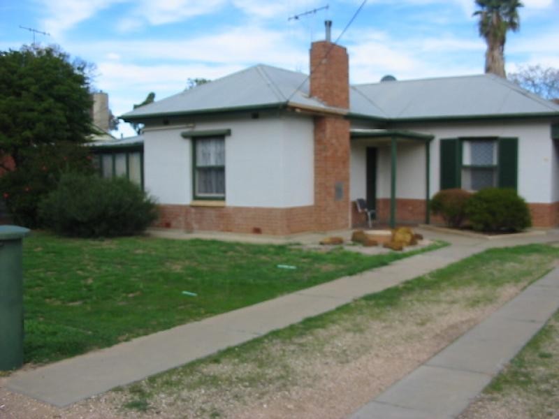 21 Seventeenth Street, Renmark SA 5341