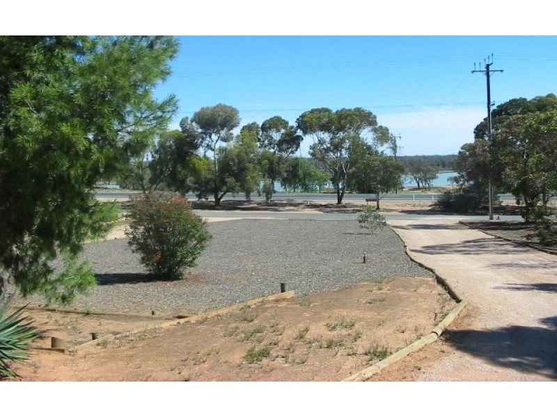 73 Hughes Avenue, Paringa SA 5340