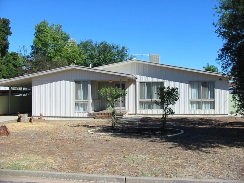 26 Dix Street, Renmark SA 5341