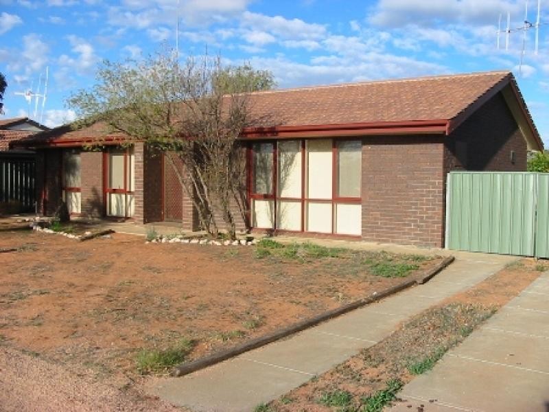 13 Mildura Street, Renmark SA 5341