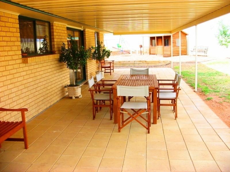 6 Walter Court, Paringa SA 5340