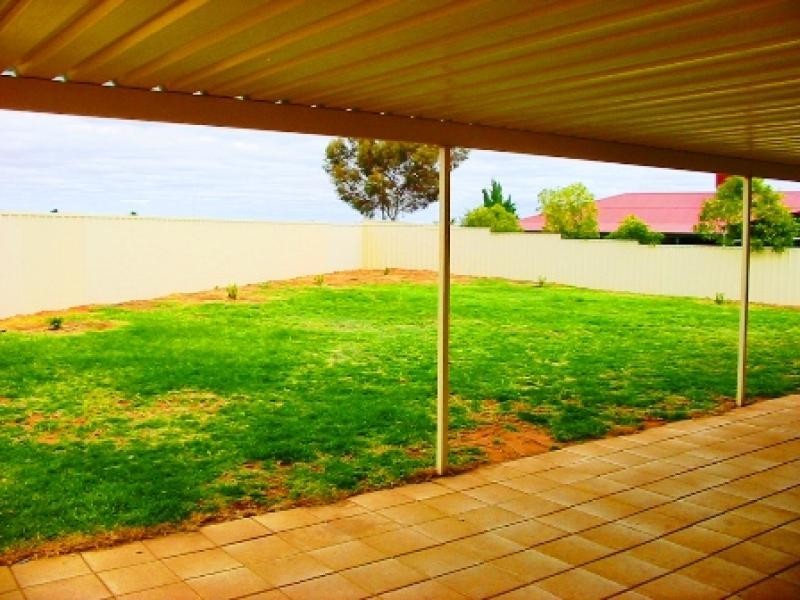 6 Walter Court, Paringa SA 5340