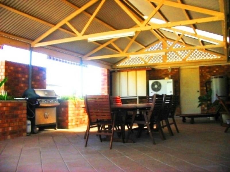 2 Flinders Street, Renmark SA 5341