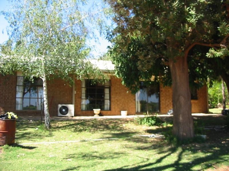 Section 11/ Cooltong Avenue, Renmark SA 5341