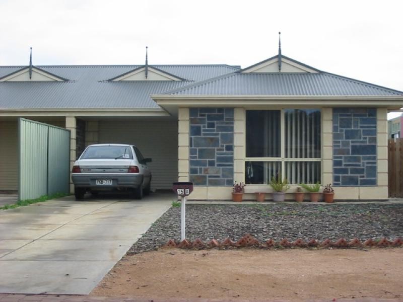 15A &B Flinders Street, Renmark SA 5341