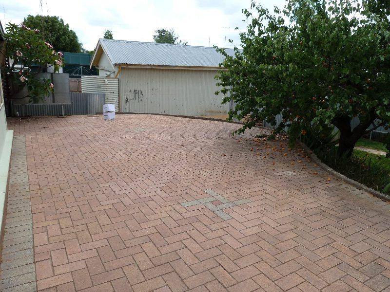 10 Clark Street, Berri SA 5343