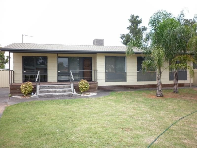 18 Murray Price Drive, Renmark SA 5341