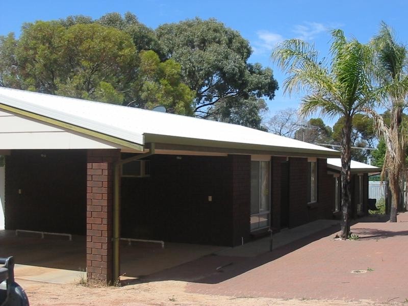 Unit 4/6 Michelle Drive, Paringa SA 5340