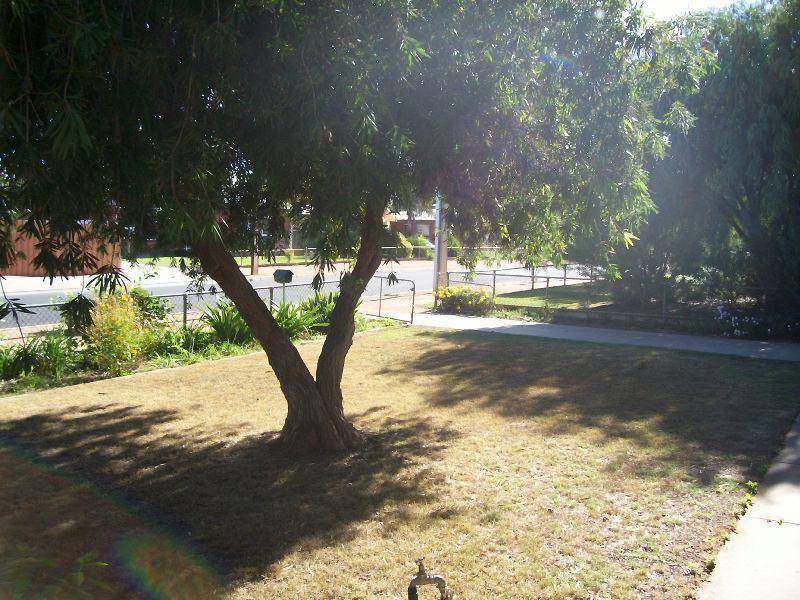 2 GILLESPIE STREET, Berri SA 5343